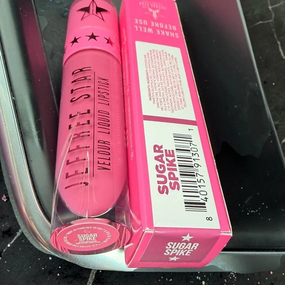 Jeffree Star Cosmetics - Velour Liquid Lipstick - Shade: Sugar Spike - *NIB*